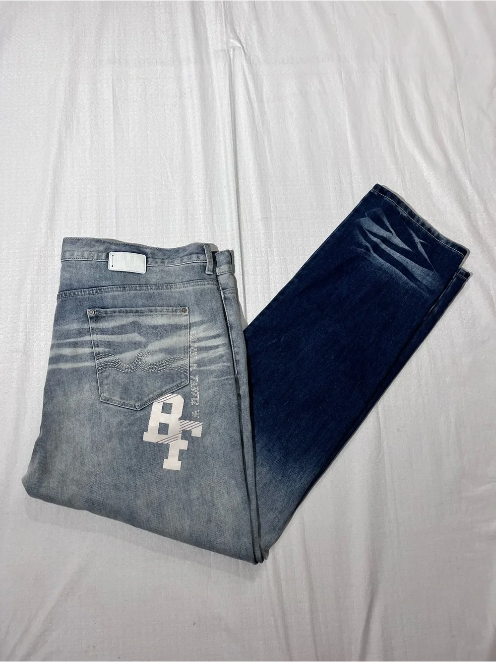 Born Fly Men’s Ombre Blue Straight Jeans size 46